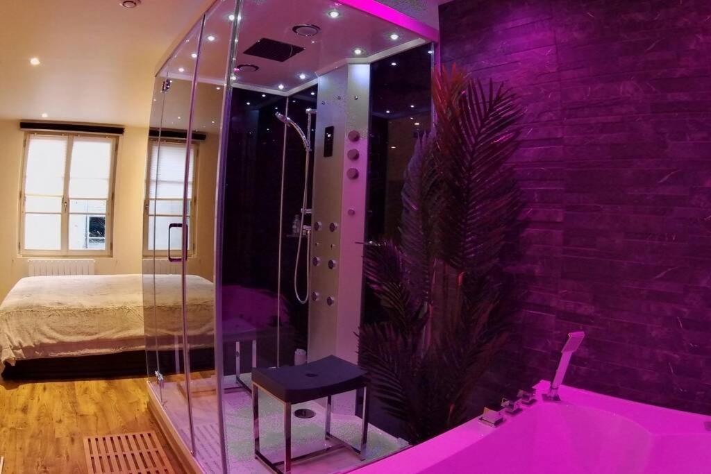 Spa Privatif Love Room, Le Hammam Et Bulles, Chez Nuits Chartraines Chartres Exterior foto